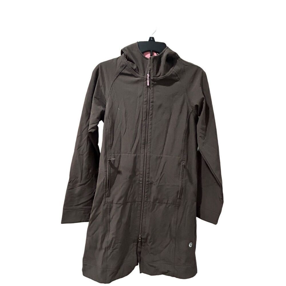 Lululemon Coat sz 4
